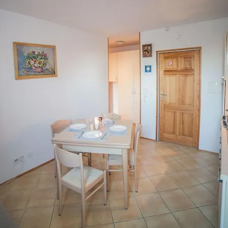 Gemuetliche Im Gruenen Am By Interhome Апартаменты Dadaj