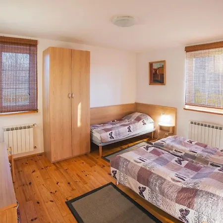 Апартаменты Gemuetliche Im Gruenen Am By Interhome